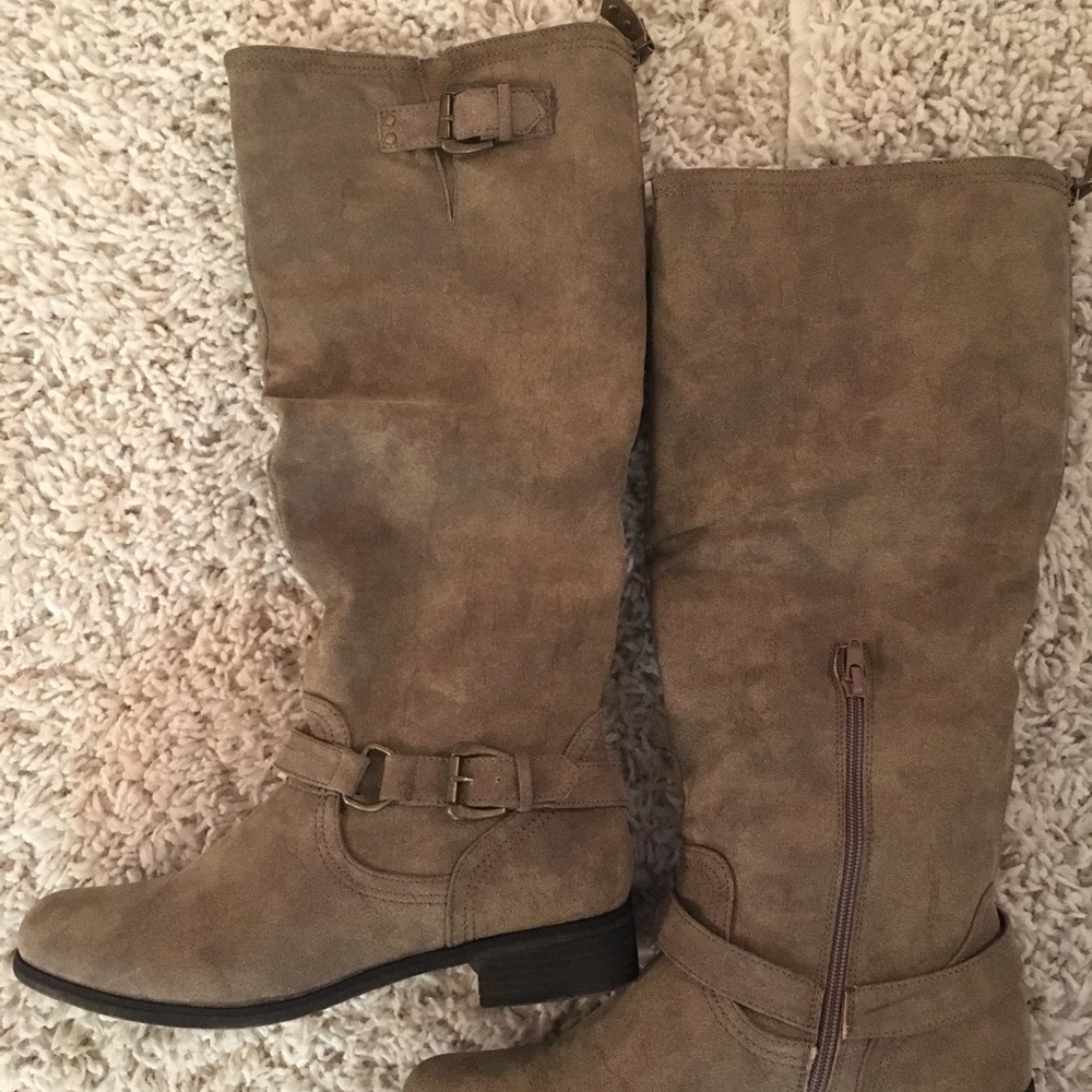Size 9.5 Tall Fake Leather Riding Boots Taupe